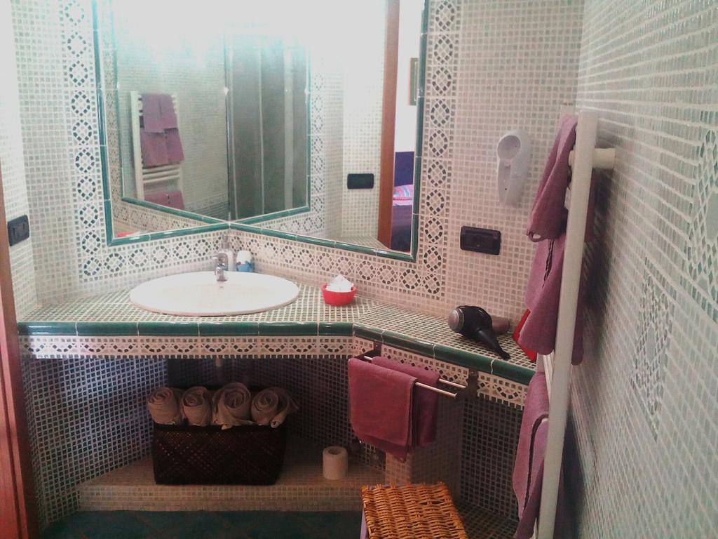 B&B Villa Patrizia แอร์โกลาโน ภายนอก รูปภาพ